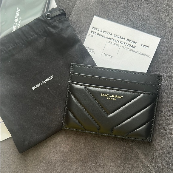 NWT Authentic Saint Laurent Paris Joan Quilted Black Card Holder - Picture 1 of 5